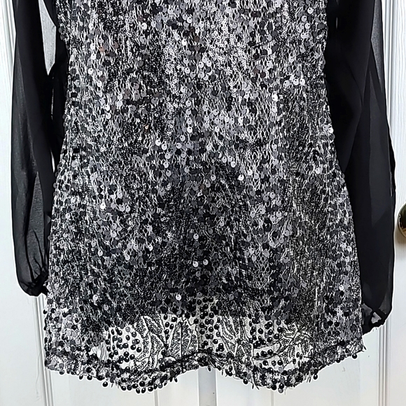 Badgley Mischka Sequined Blouse - Picture 3 of 11